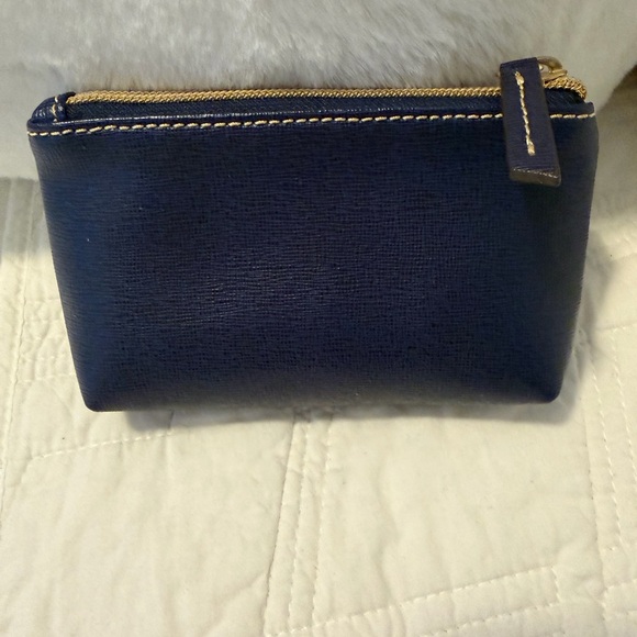 Dooney & Bourke Small Saffiano leather Blue Pouch. 4x3.5 - Picture 2 of 6
